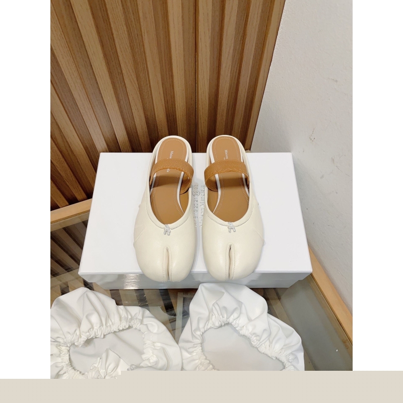 Other Slippers